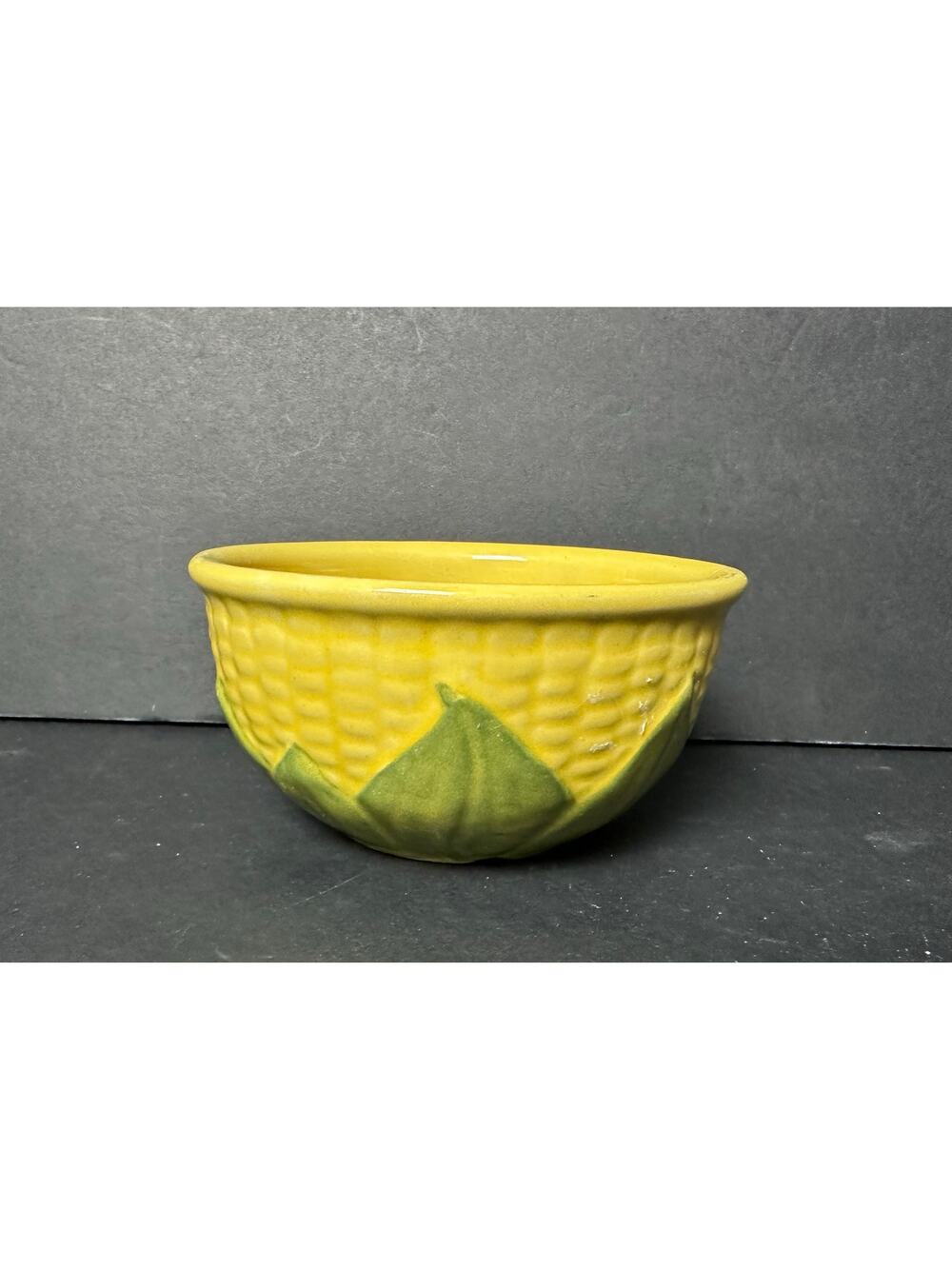 Shawnee Pottery Corn King Bowl 5 inch diameter ^Read description^